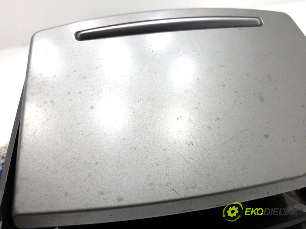 AUDI A6 C6 sedan 2008 103 kW 2.0 TDI 1968 Držiak na nápoje 4F1862533C (Držiak (úchyt) na nápoje)