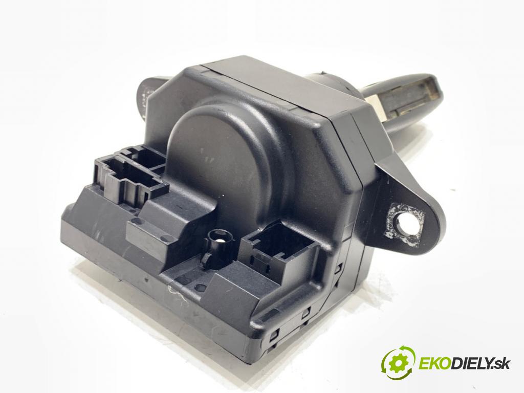 AUDI A6 C6 sedan 2008 103 kW 2.0 TDI 1968 spinačka 4F0909131D (Spínacia skrinka)