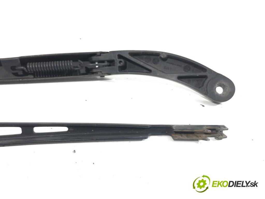 AUDI A6 C6 sedan 2008 103 kW 2.0 TDI 1968 Rameno stierače predný 4F1955407A 4F1955408A