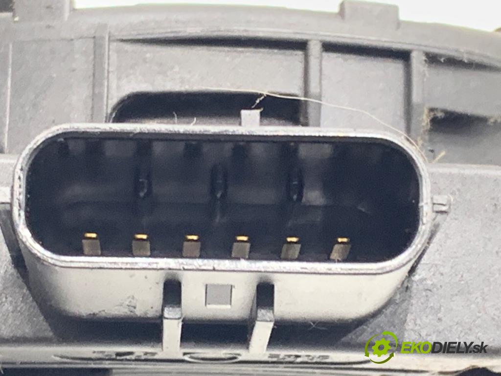 AUDI A6 C6 sedan 2008 103 kW 2.0 TDI 1968 Potenciometer plynu 8K1721523 (Potenciometer plynového pedálu)