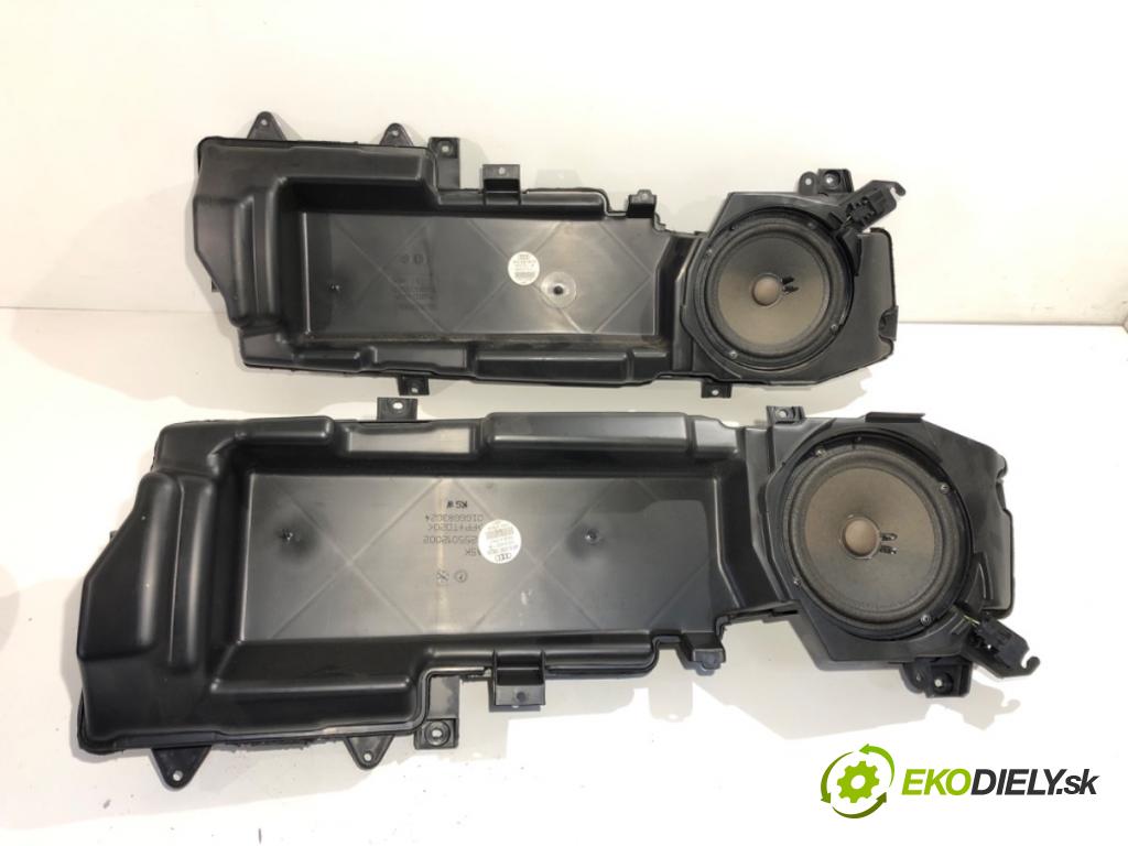 AUDI A6 C6 sedan 2008 103 kW 2.0 TDI 1968 reproduktory 4F0035382B 4F0035381B