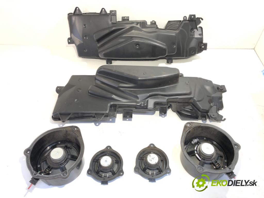 AUDI A6 C6 sedan 2008 103 kW 2.0 TDI 1968 reproduktory 4F0035382B 4F0035381B