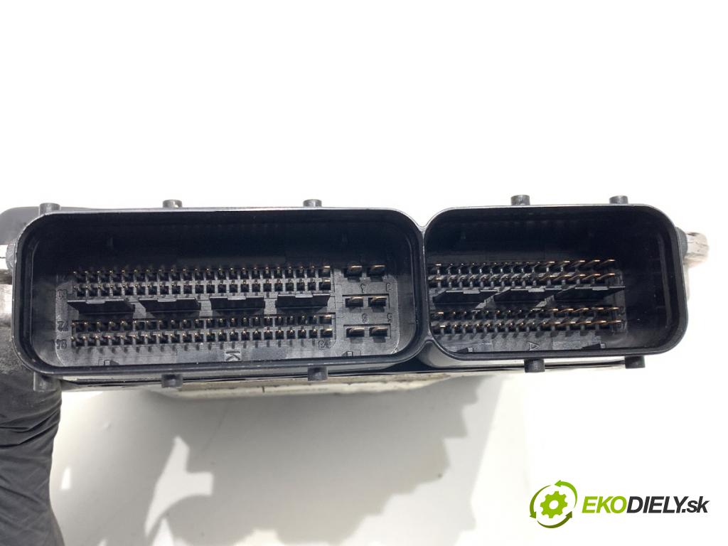 AUDI A4 B8 sedan 2008 105 kW 2.0 TDI 1968 riadiaca jednotka Motor 03L906022B 0281014235 (Riadiaca jednotka)