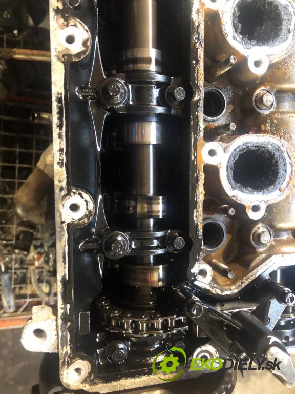 VOLVO V50 Kombi 2005 100 kW 2.0 D 1998 Motor D4204T (Motor)