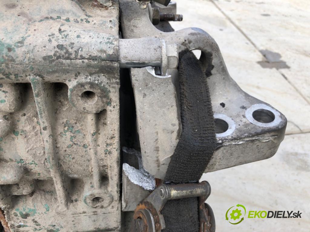 VOLVO FH Ciągnik siodłowy 2012 338 kW 460 338 kW [460 KM] olej napędowy 2005 - 2022 12800 motor D13C460 (Motor)