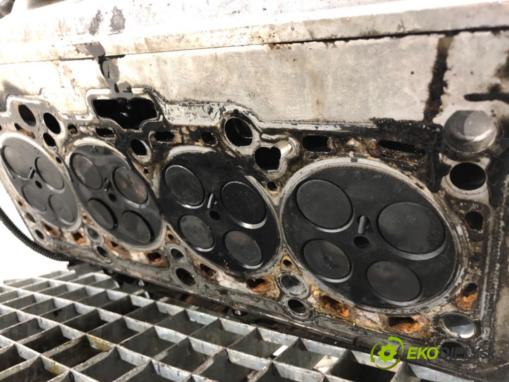 AUDI A4 B8 sedan 2008 105 kW 2.0 TDI 1968 Hlava valcov CAG (Hlava valcov)