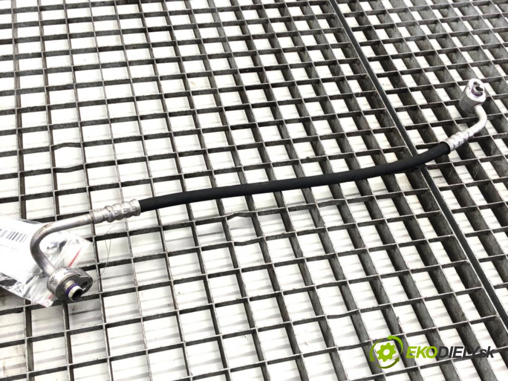 AUDI Q7 4L SUV 2009 176 kW 3.0 TDI quattro 2967 rúrka klimatizácie 4L0820739 (Rúrka klimatizácie)