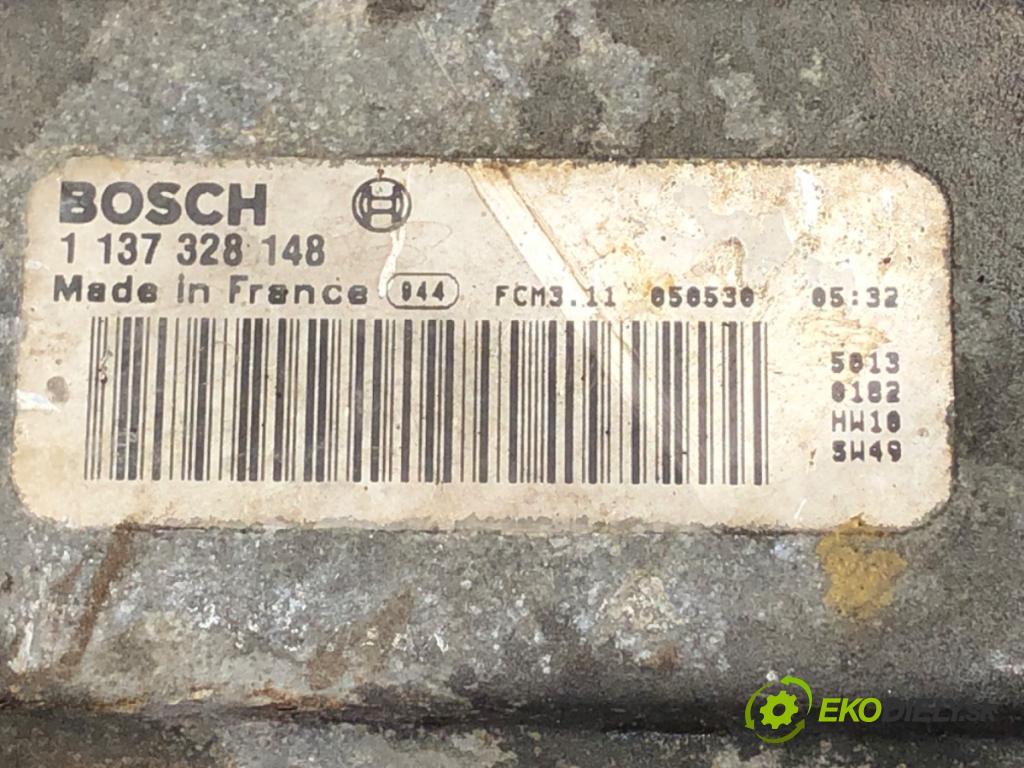 VOLVO V50 Kombi 2005 100 kW 2.0 D 1998 ventilátor chladiče 1137328148 (Ventilátor)