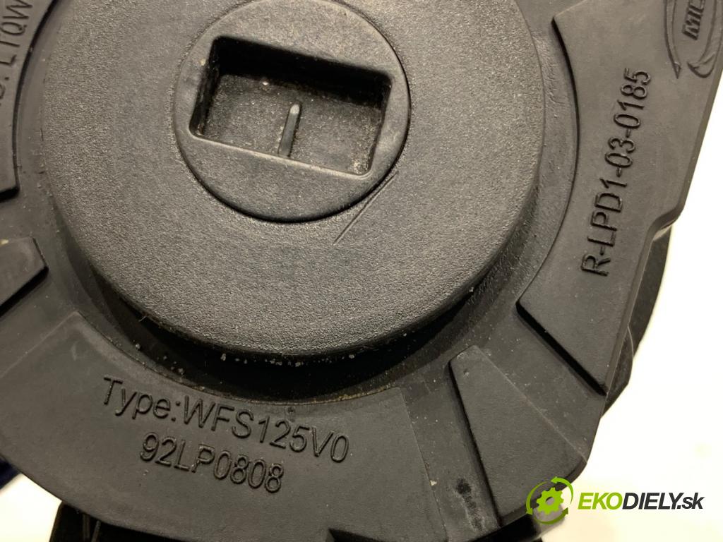 VOLVO V50 Kombi 2005 100 kW 2.0 D 1998 spinačka 30768036 (Spínacia skrinka)