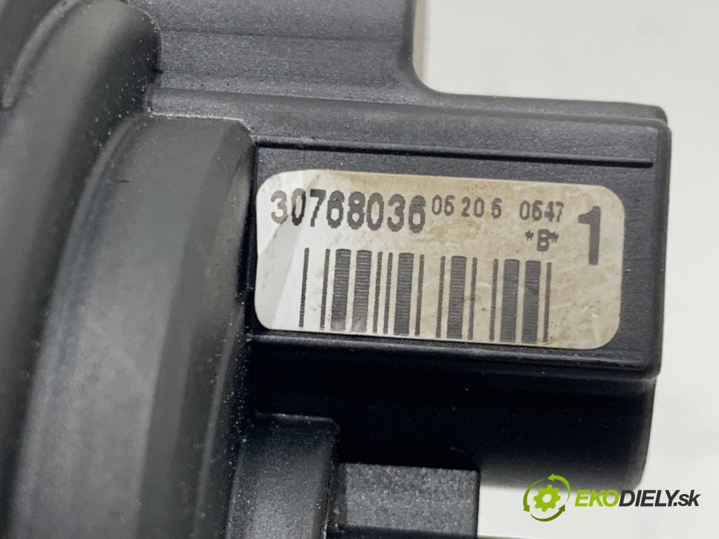 VOLVO V50 Kombi 2005 100 kW 2.0 D 1998 spinačka 30768036 (Spínacia skrinka)