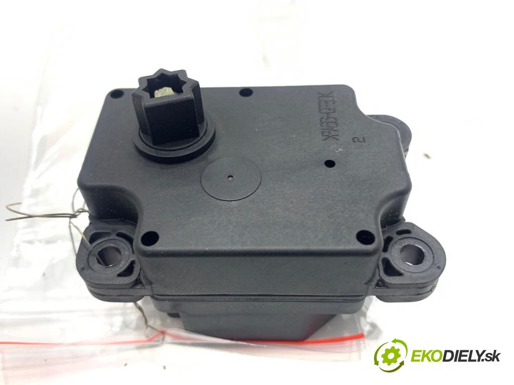 VOLVO V50 Kombi 2005 100 kW 2.0 D 1998 motor topení 4N5H-19E616-AC
