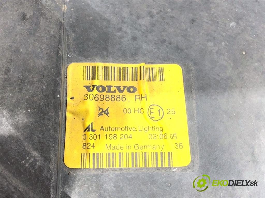 VOLVO V50 Kombi 2005 100 kW 2.0 D 1998 světlomet pravý přední část 30698886