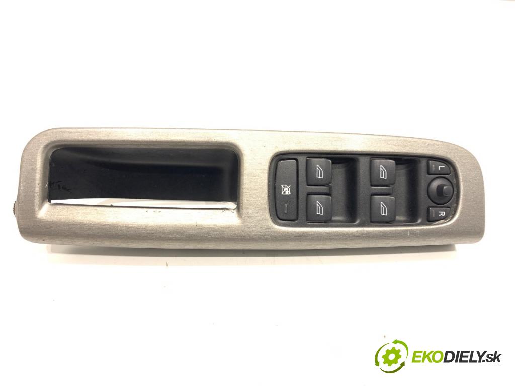 VOLVO V50 Kombi 2005 100 kW 2.0 D 1998 Prepínač okien  (Prepínacie páčky pod volantom)