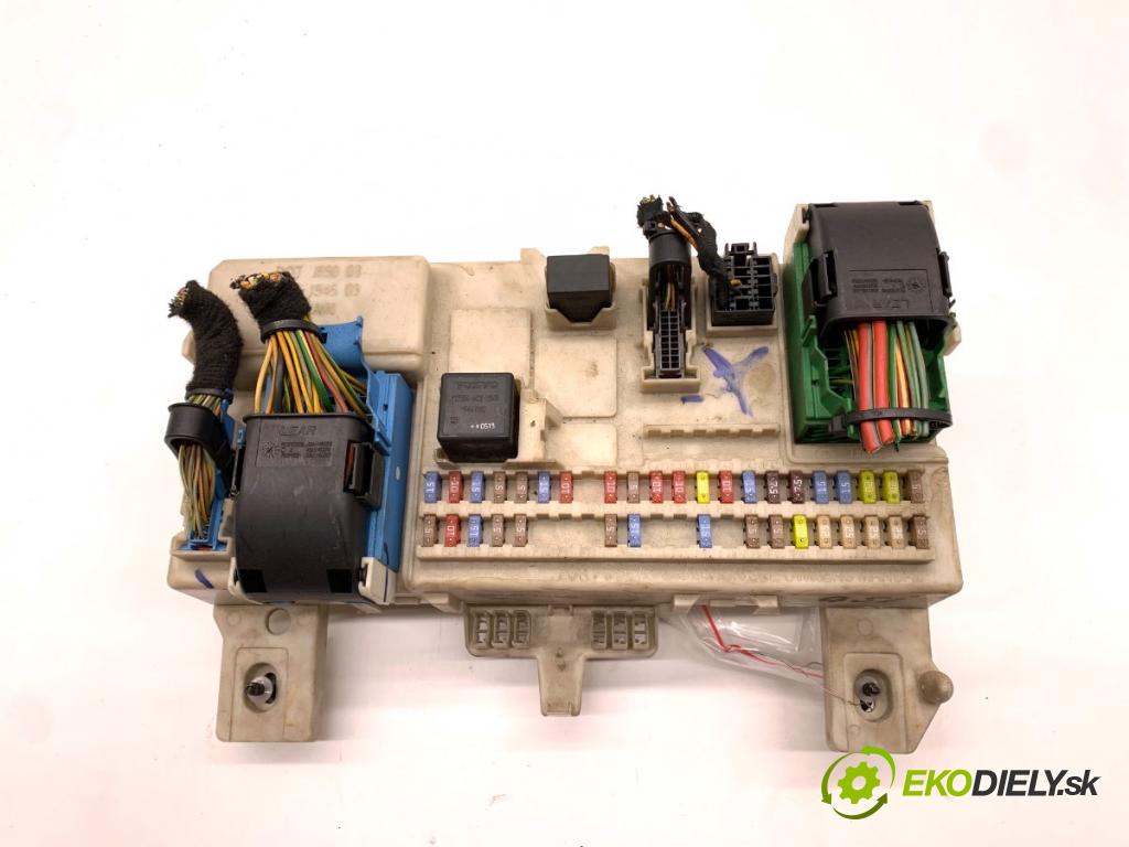 VOLVO V50 Kombi 2005 100 kW 2.0 D 1998 modul BSI 8690722 (Pojistková skříňka)