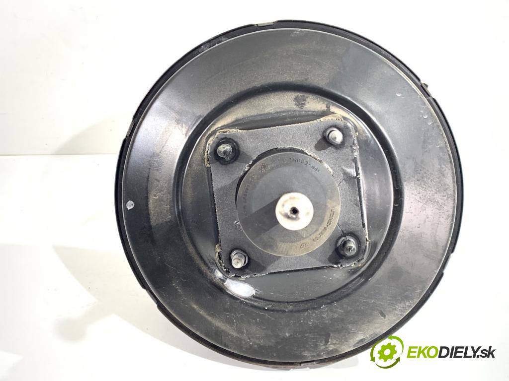AUDI A2 liftback 2003 55 kW 1.4 TDI 1422 posilovač bŕzd 8Z1614105B