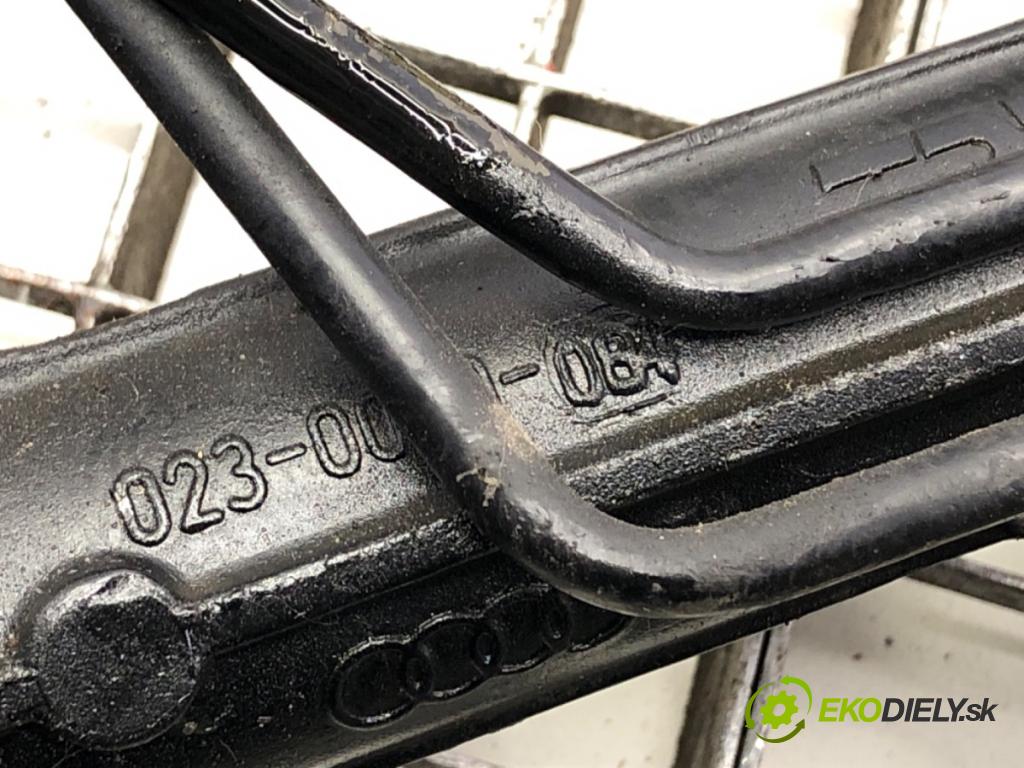 AUDI A2 liftback 2003 55 kW 1.4 TDI 1422 řízení (Řízení)