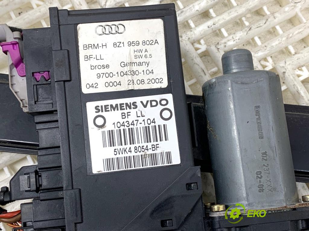 AUDI A2 liftback 2003 55 kW 1.4 TDI 1422 mechanismus okna pravý přední část 8Z1959802A