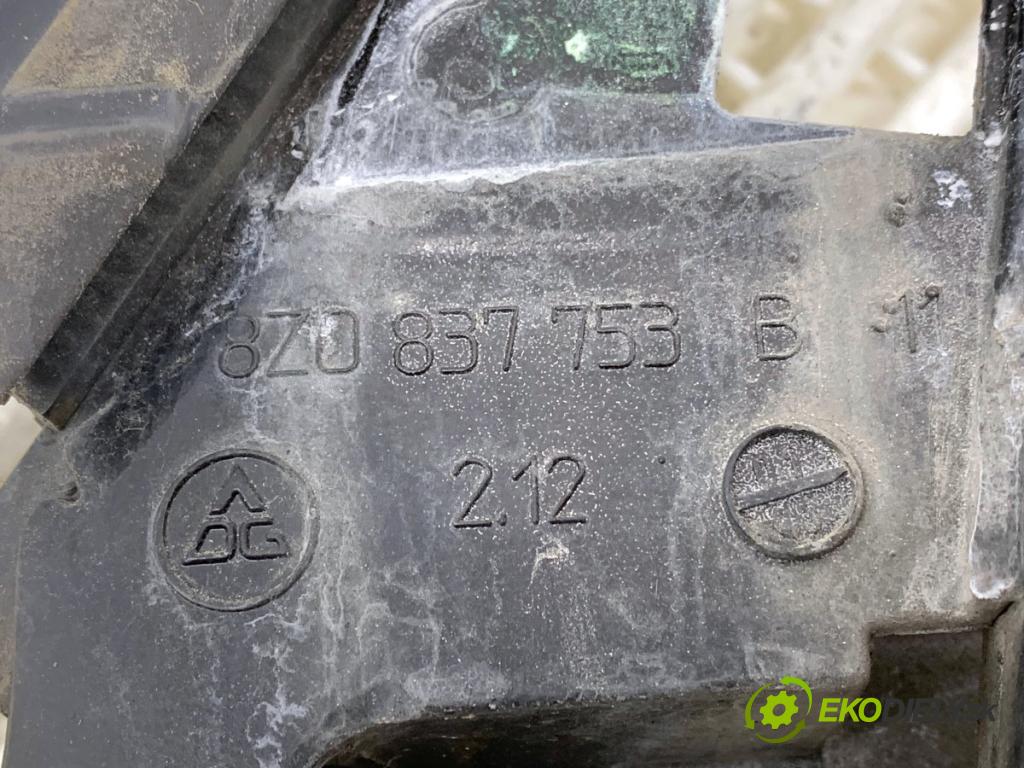 AUDI A2 liftback 2003 55 kW 1.4 TDI 1422 mechanismus okna levý přední část 8Z1959801A