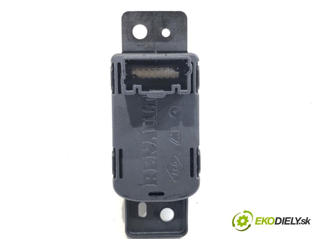 RENAULT MEGANE IV sedan 2019 103 kW 1.3 TCe 140 (LVNB) 1332 Spínač brzdy ručnej brzdy 363216338R (Prepínacie páčky pod volantom)