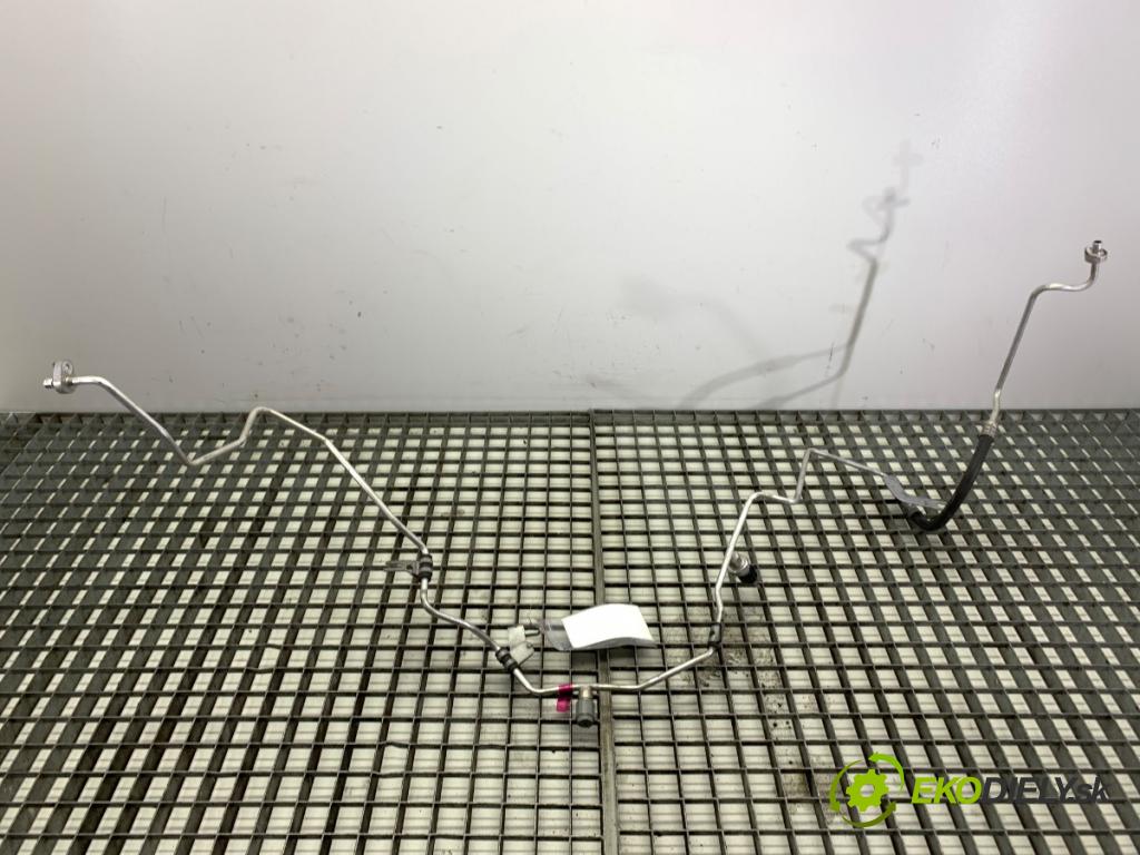 RENAULT MEGANE IV sedan 2019 103 kW 1.3 TCe 140 (LVNB) 1332 rúrka klimatizácie 924403833R (Rúrka klimatizácie)