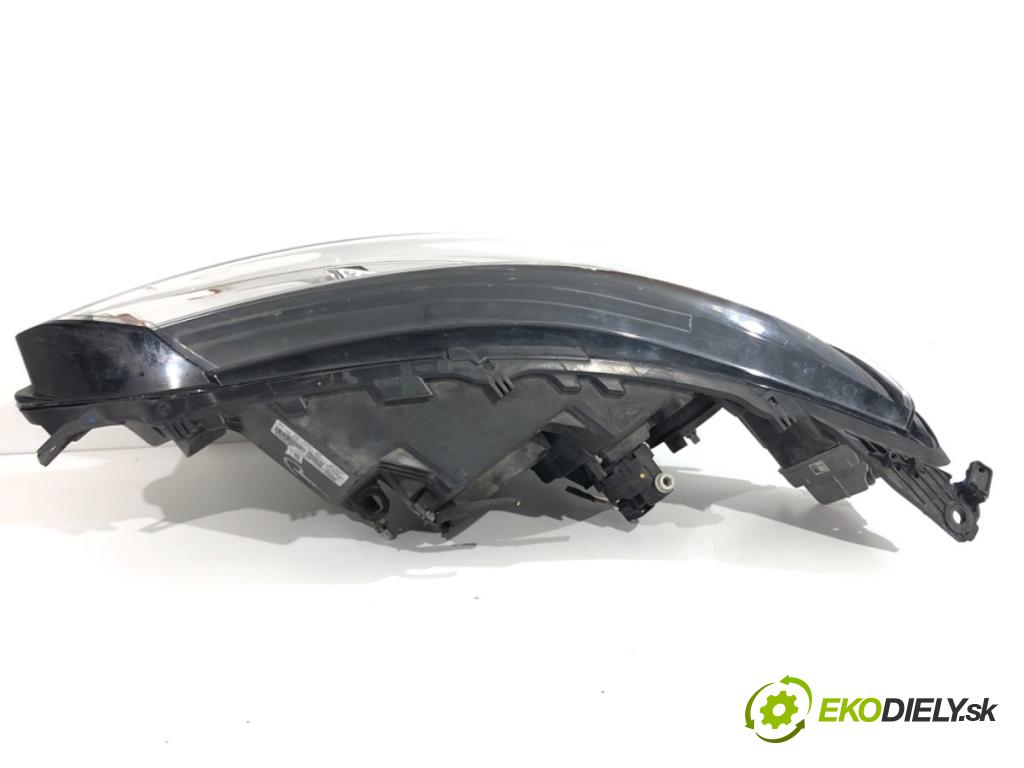 RENAULT MEGANE IV sedan 2019 103 kW 1.3 TCe 140 (LVNB) 1332 Svetlomet pravy predný XENON 260100767R