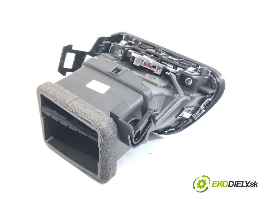 RENAULT MEGANE IV sedan 2019 103 kW 1.3 TCe 140 (LVNB) 1332 Mriežky kúrenia ľavy predný 687616296R