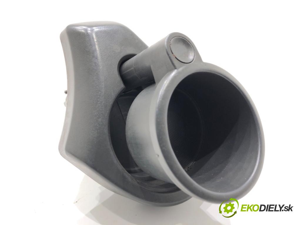 SSANGYONG KYRON SUV 2005 100 kW 2.0 Xdi 4x4 1998 Držiak na nápoje 77930-09010 (Držiak (úchyt) na nápoje)