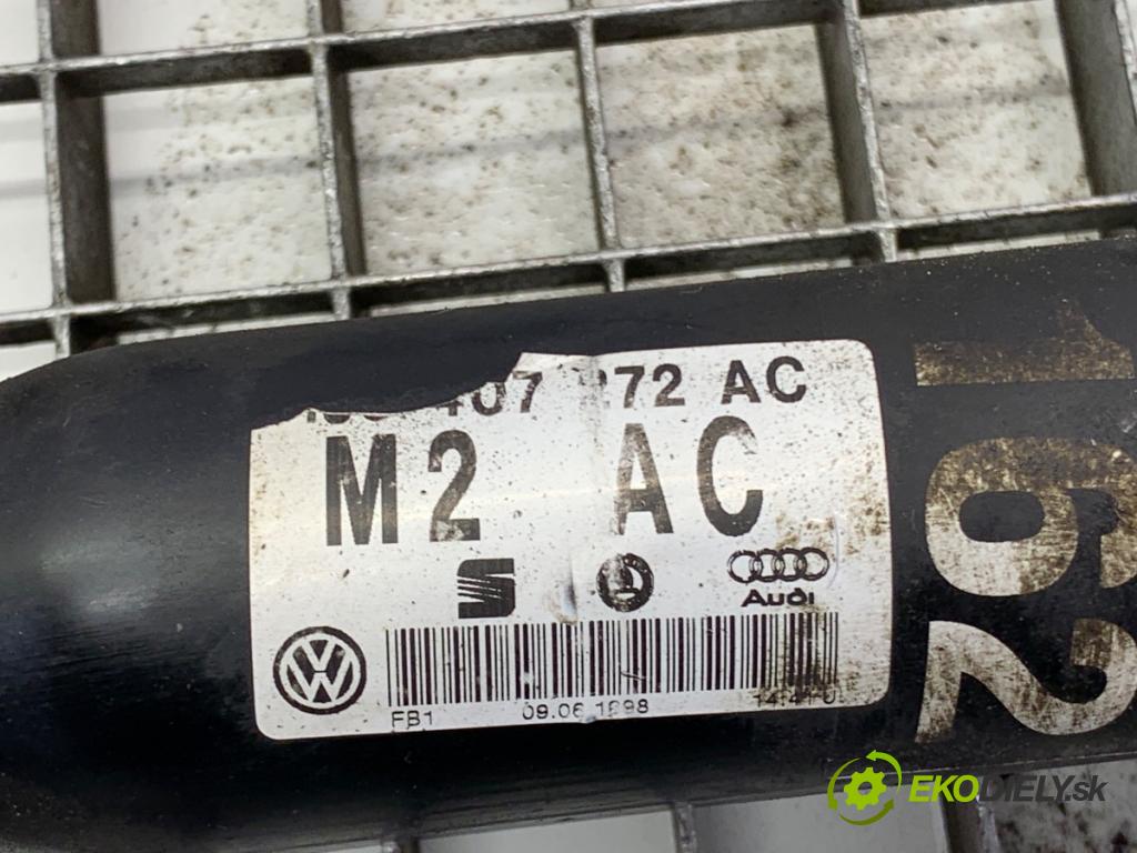 VW GOLF IV liftback 1998 92 kW 1.8 1781 poloos pravý přední část 1J0407272AC