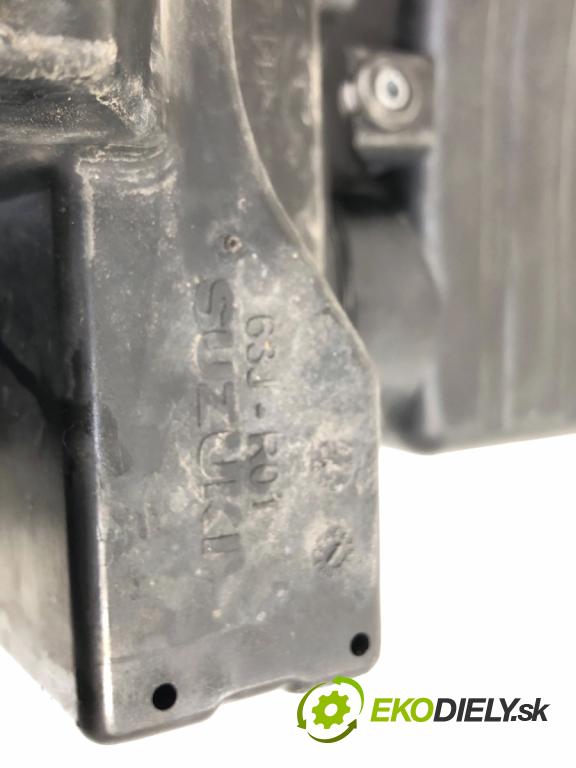 SUZUKI SWIFT III liftback 2007 68 kW 1.3 (RS 413) 1328 Obal filtra vzduchu 63J-A01 (Obal vzduchového filtra)