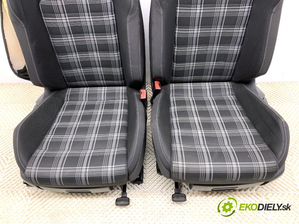 VW GOLF VII liftback 2014 135 kW 2.0 GTD 1968 Sedadlá, sedačky Sedadlo bočné