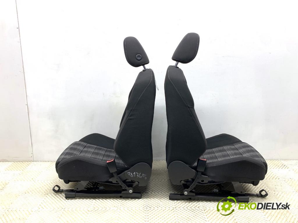 VW GOLF VII liftback 2014 135 kW 2.0 GTD 1968 Sedadlá, sedačky Sedadlo bočné