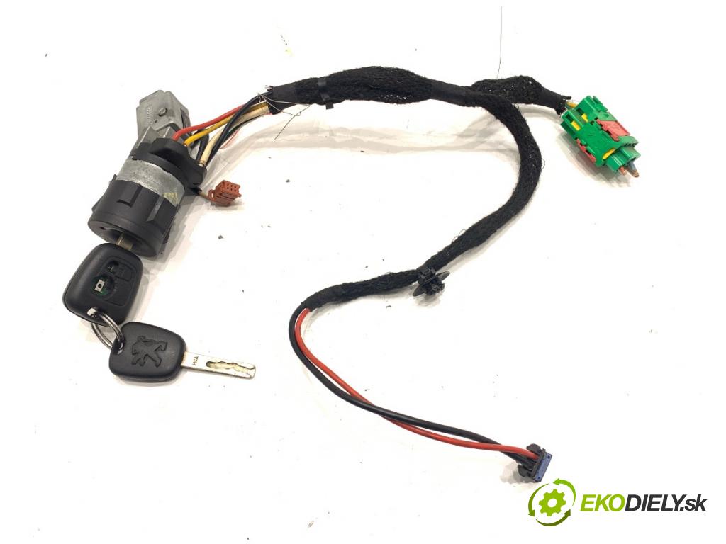 PEUGEOT 307 liftback 2004 80 kW 1.6 16V 1587 spinačka  (Spínacia skrinka)