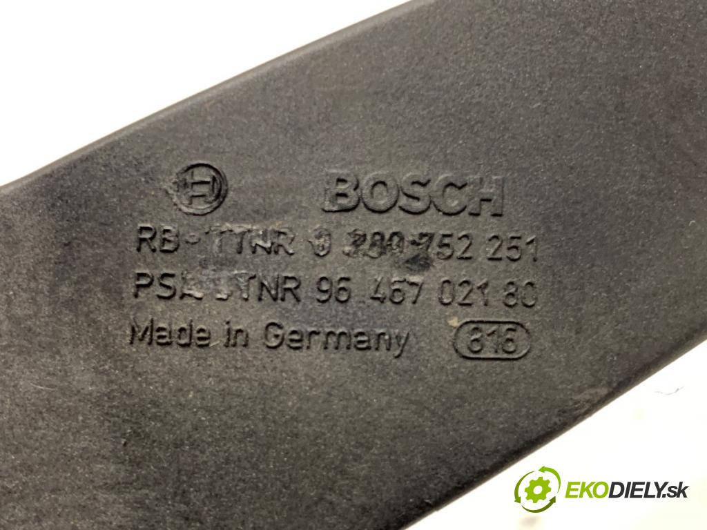 PEUGEOT 307 liftback 2004 80 kW 1.6 16V 1587 Potenciometer plynu 9646702180 0280752251 (Potenciometer plynového pedálu)