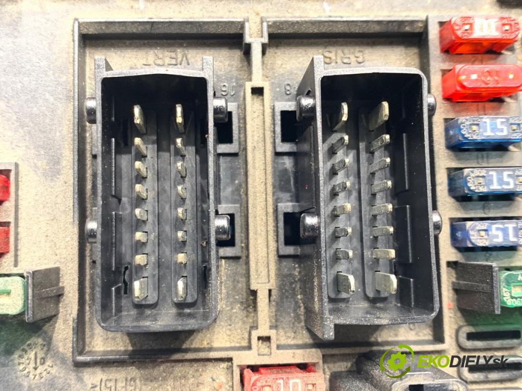 PEUGEOT 307 liftback 2004 80 kW 1.6 16V 1587 Modul BSM 9650664180 (Riadiaca jednotka ostatné)