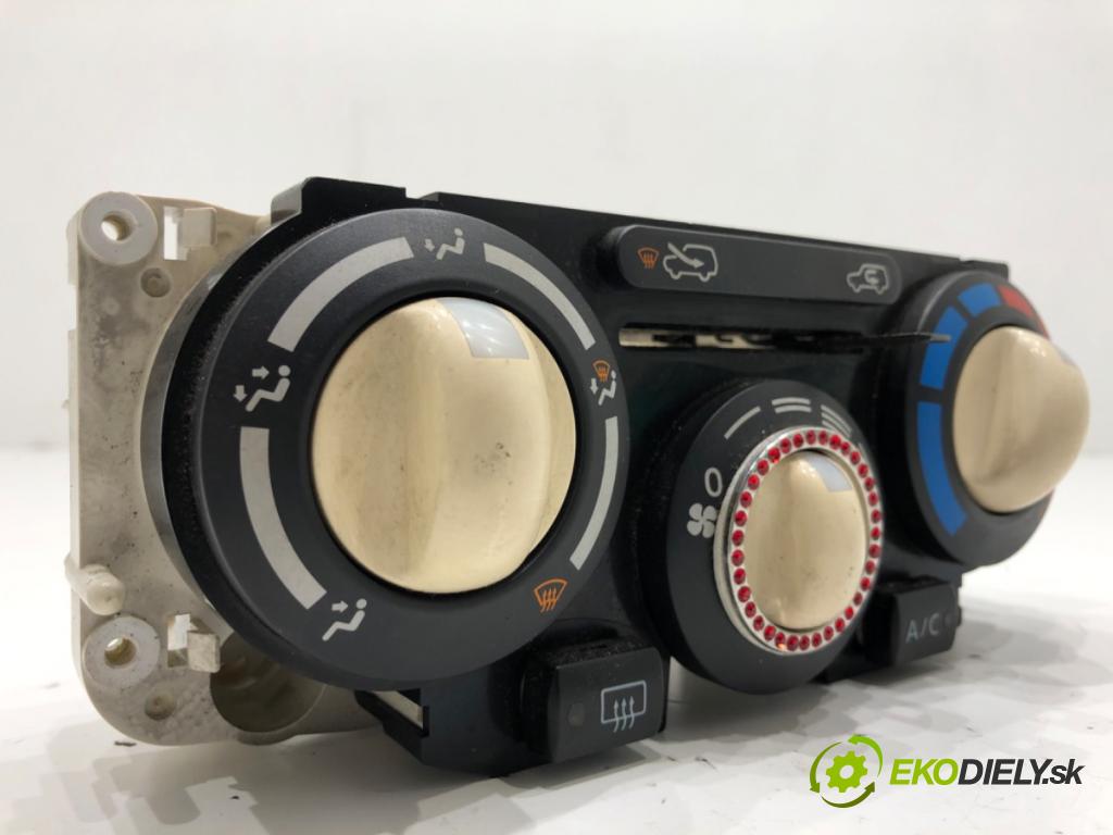 NISSAN MICRA K12 liftback 2003 48 kW 1.5 dCi 1461 Panel ovládania kúrenia 27520-AX701 (Prepínacie páčky pod volantom)