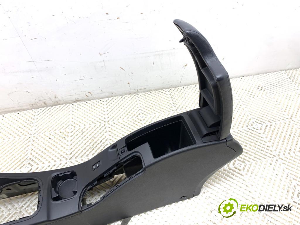 RENAULT MEGANE III kabriolet 2011 96 kW 1.4 TCe (EZ0F, EZ1V) 1397 Tunel stredový  (Stredový tunel)