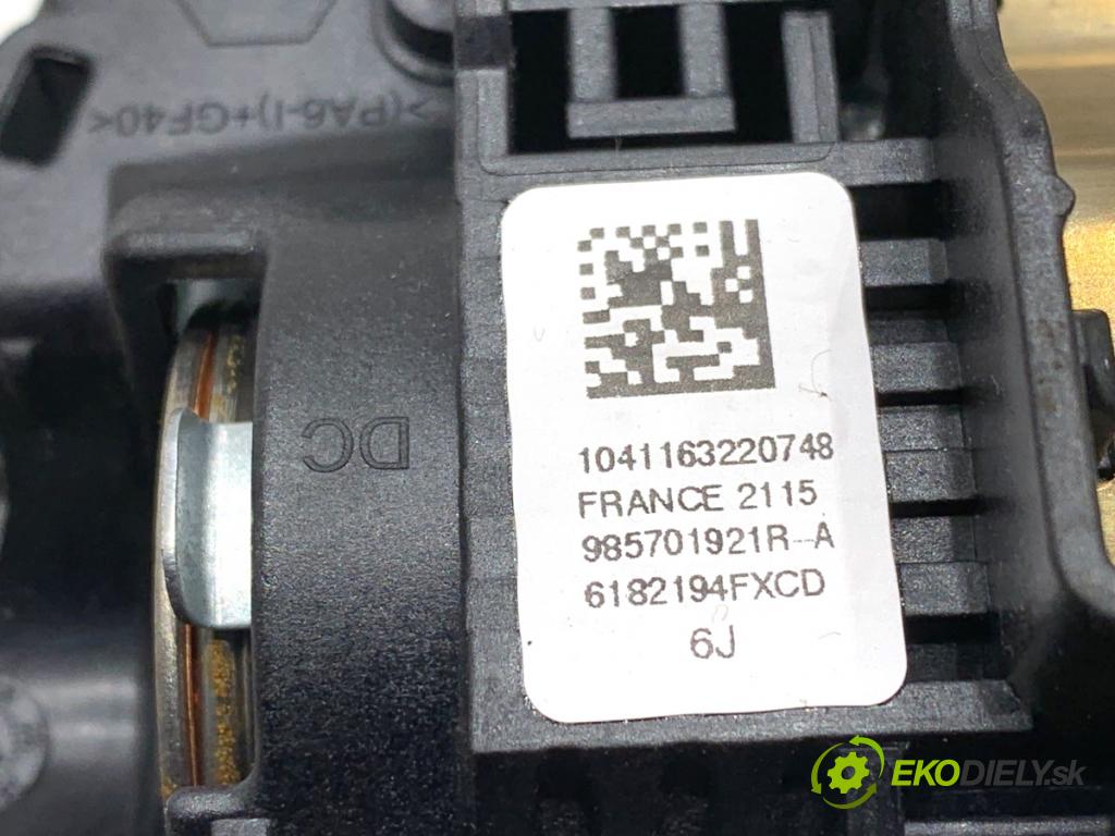 RENAULT MEGANE III kabriolet 2011 96 kW 1.4 TCe (EZ0F, EZ1V) 1397 AirBag volantu 985701921R (Airbag)