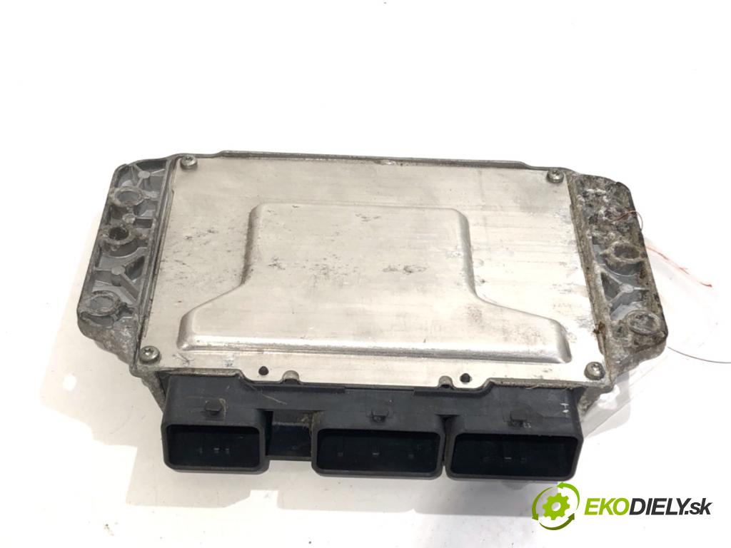 RENAULT MEGANE III kabriolet 2011 96 kW 1.4 TCe (EZ0F, EZ1V) 1397 riadiaca jednotka Motor 237100572R (Riadiaca jednotka)