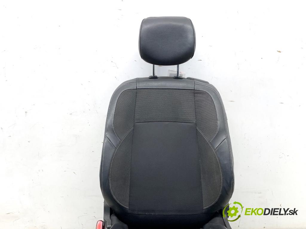 RENAULT MEGANE III kabriolet 2011 96 kW 1.4 TCe (EZ0F, EZ1V) 1397 Sedadlo ľavy predný