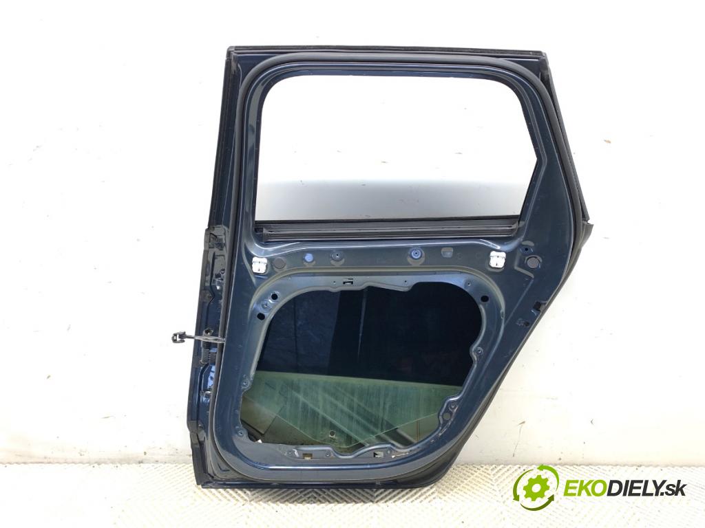VOLVO V90 II Kombi 2018 110 kW D3 1969 Dvere pravy zad