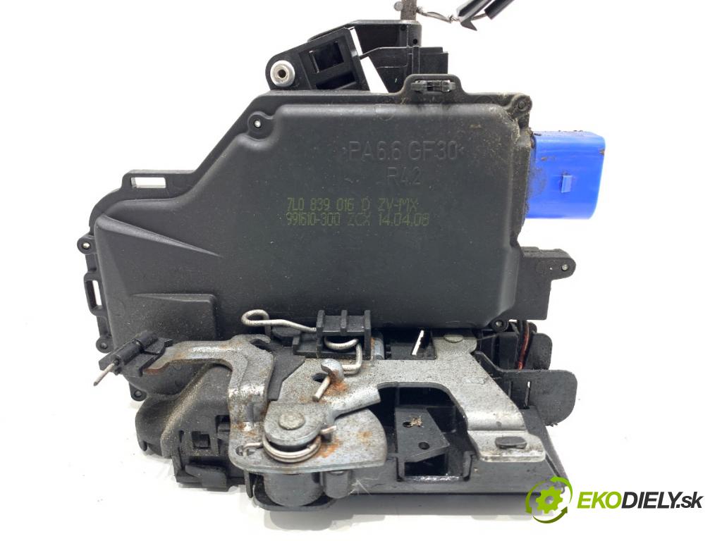 VW GOLF V Kombi 2007 77 kW 1.9 TDI 1896 zámok dveře pravý zadní část 7L0839016D