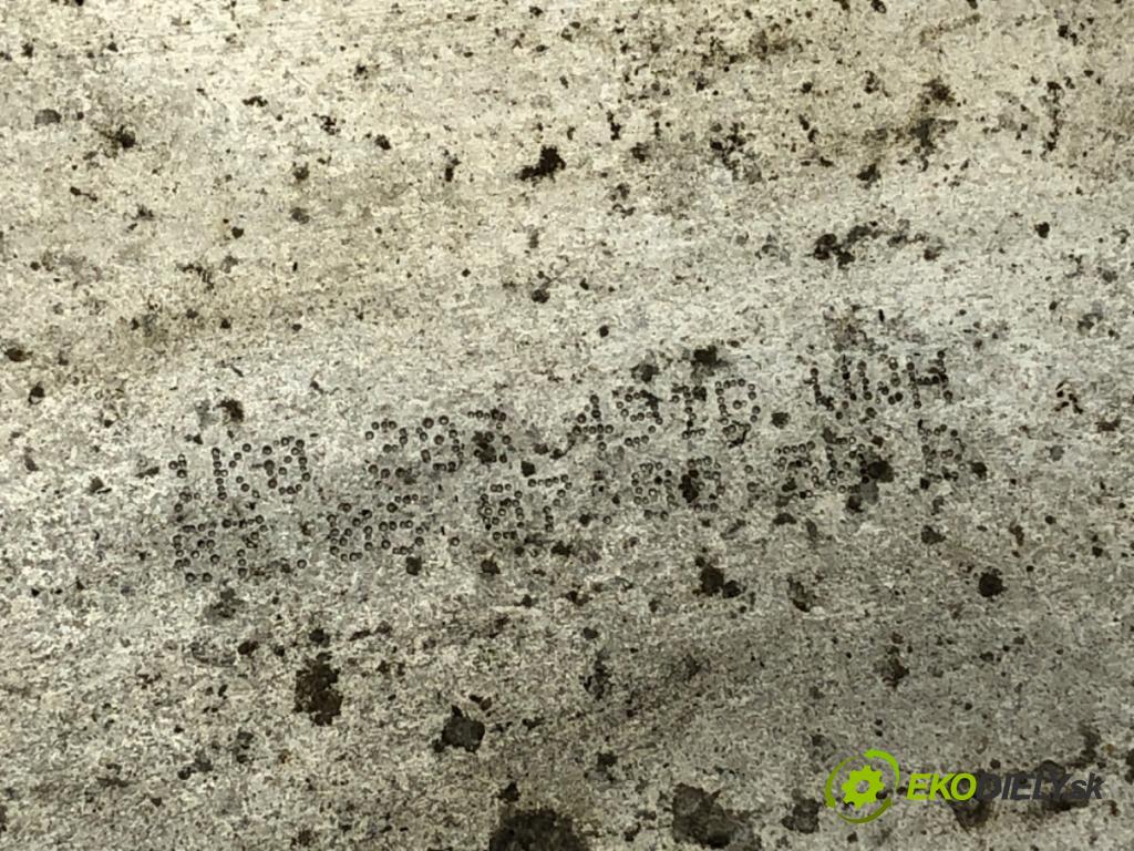 VW GOLF V Kombi 2007 77 kW 1.9 TDI 1896 chladič paliva 1K0203491B (Chlazení ostatní)