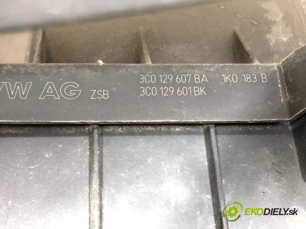 VW GOLF V Kombi 2007 77 kW 1.9 TDI 1896 Obal filtra vzduchu 3C0129607BA (Obal vzduchového filtra)