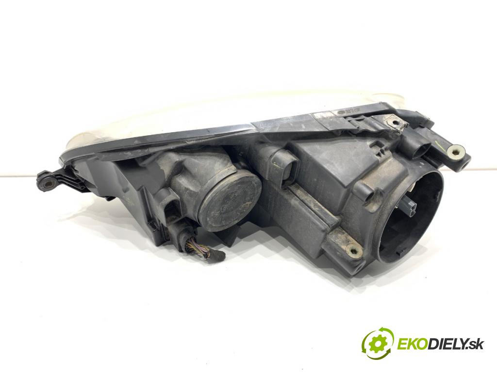 VW GOLF V Kombi 2007 77 kW 1.9 TDI 1896 světlomet pravý přední část 1K6941006P
