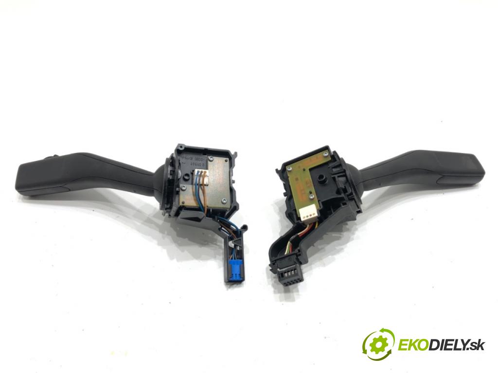 VW GOLF V Kombi 2007 77 kW 1.9 TDI 1896 Prepínač kombinovaný 1K0953519H (Prepínacie páčky pod volantom)