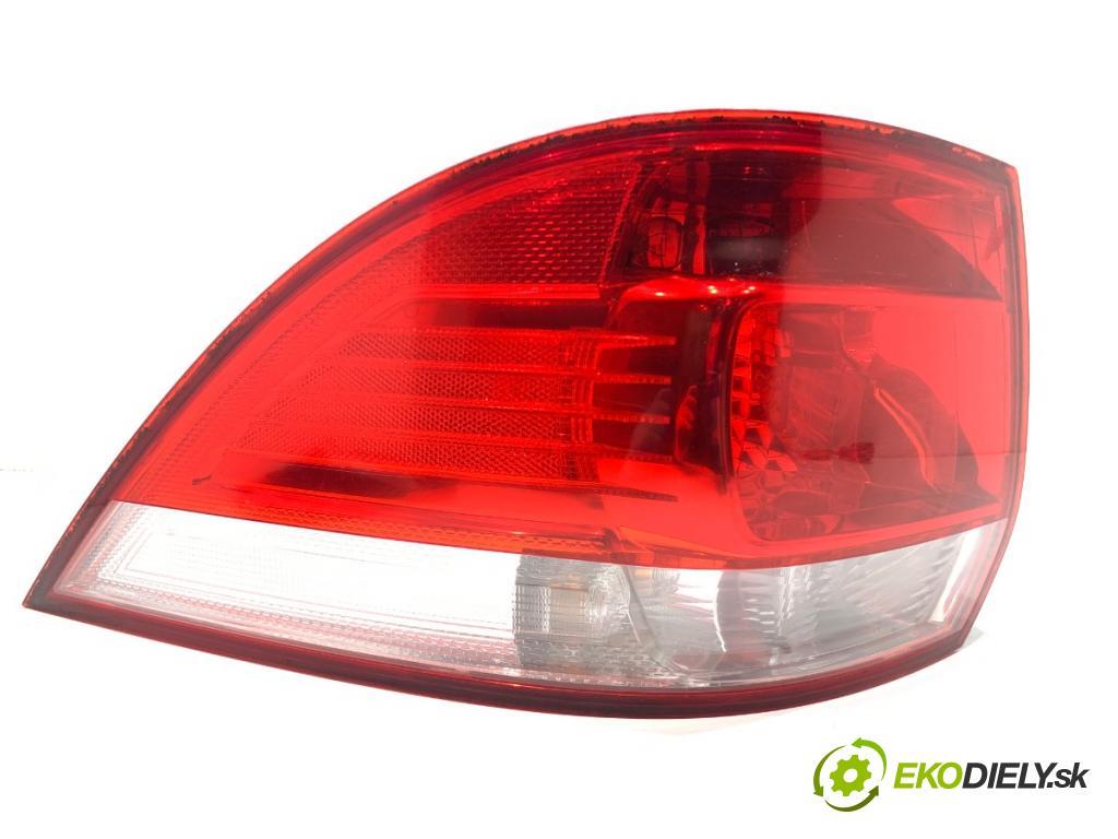 VW GOLF V Kombi 2007 77 kW 1.9 TDI 1896 světlo levý zadní část 