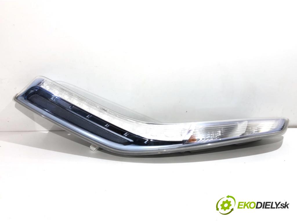 NISSAN LEAF ZE0 liftback 2013 80 kW Electric  Svetlo ľavy zad 