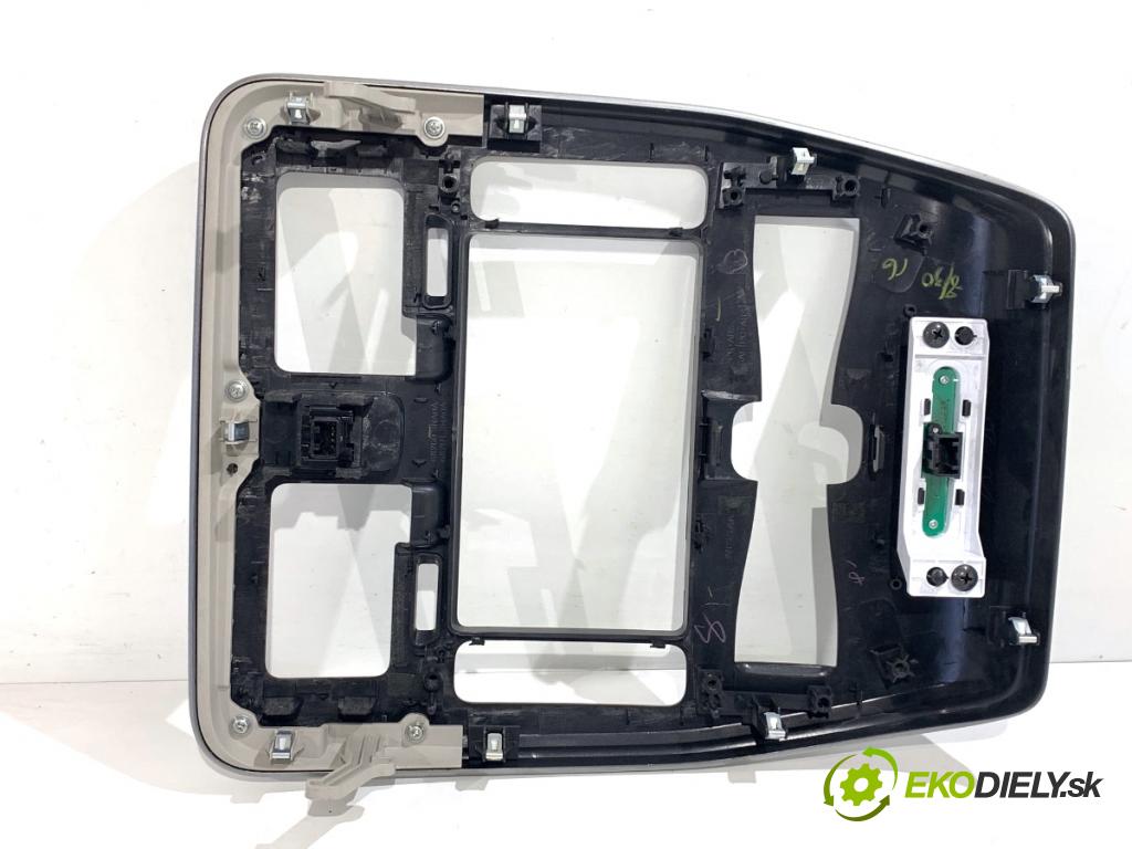 NISSAN LEAF ZE0 liftback 2013 80 kW Electric  lišty kryt 682603NA0A 809603NA0A (Lišta)