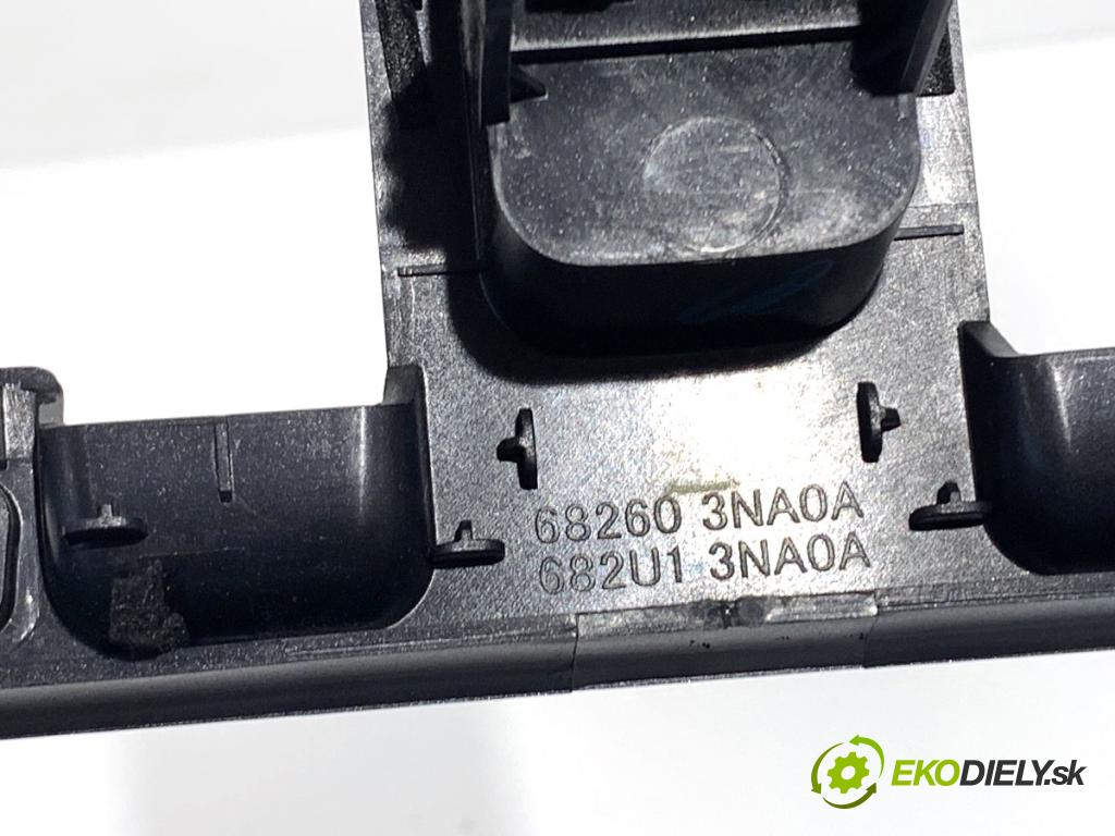 NISSAN LEAF ZE0 liftback 2013 80 kW Electric  lišty kryt 682603NA0A 809603NA0A (Lišta)