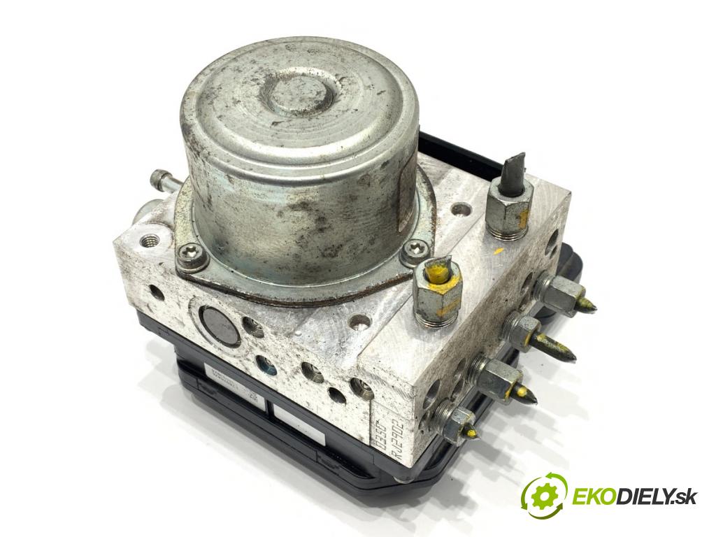 NISSAN LEAF ZE0 liftback 2013 80 kW Electric  Pumpa ABS TD8405 (Pumpa ABS)